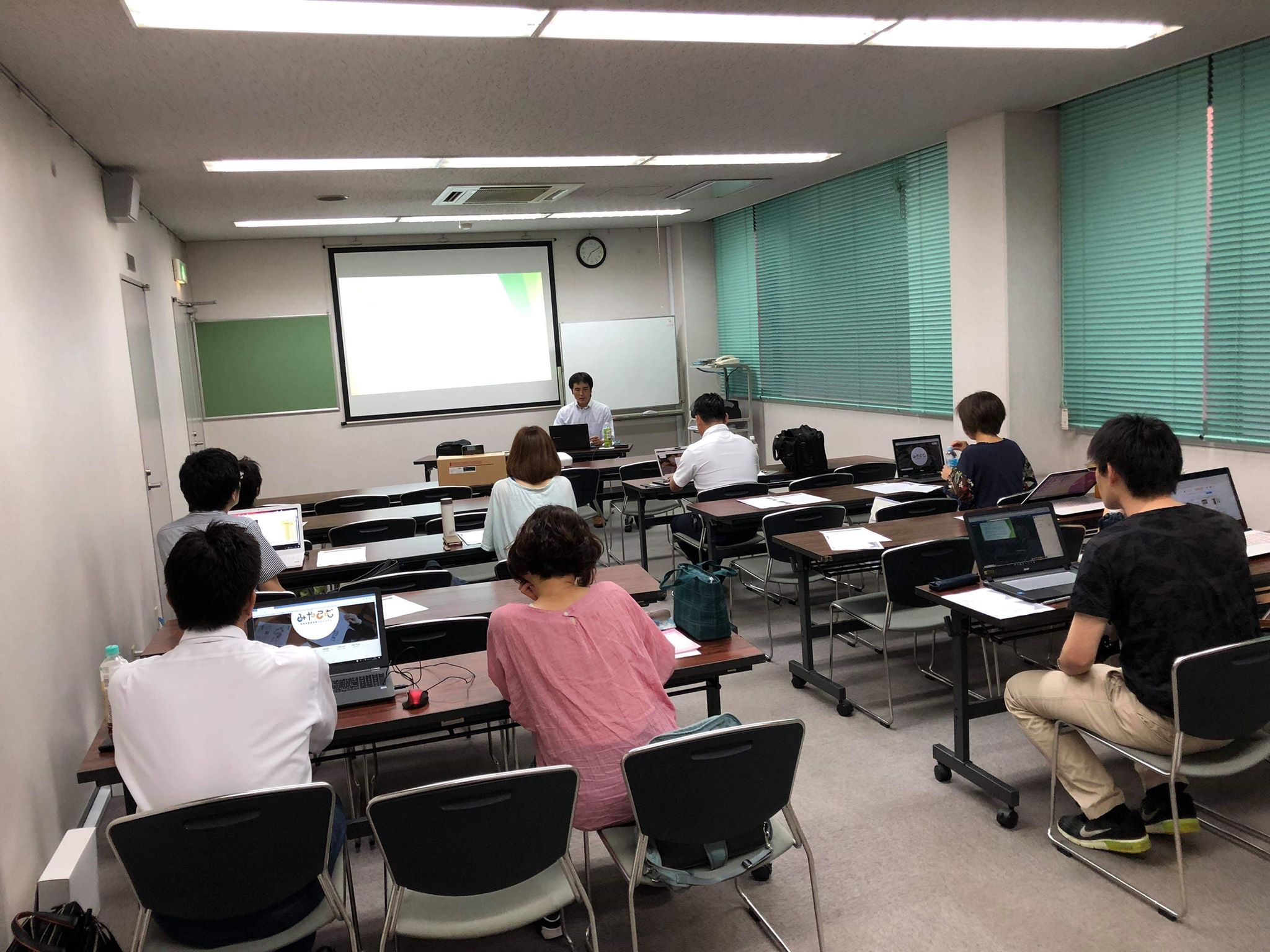 みやこむホームページで学ぶ！WordPressの基礎|みやゼミ19